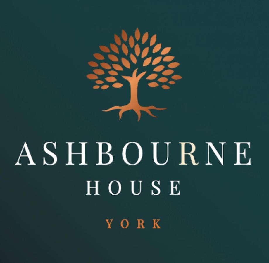 Bed & Breakfast Ashbourne House 4*
